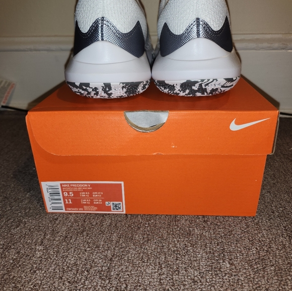 Nike Precision V White Cool Grey Mens size 9 1/2 size 10 - Picture 3 of 6